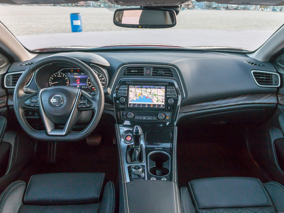 20 2016 Nissan Maxima Long Term Interior