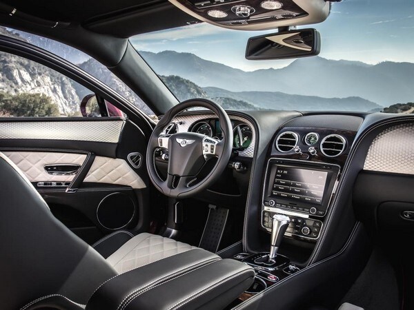 20 2017 Bentley Flying Spur V8s