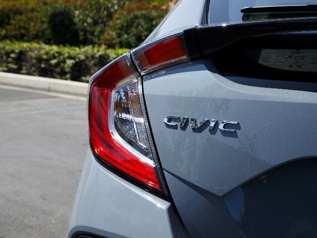 20 2017 Honda Civic Hatch Comparo