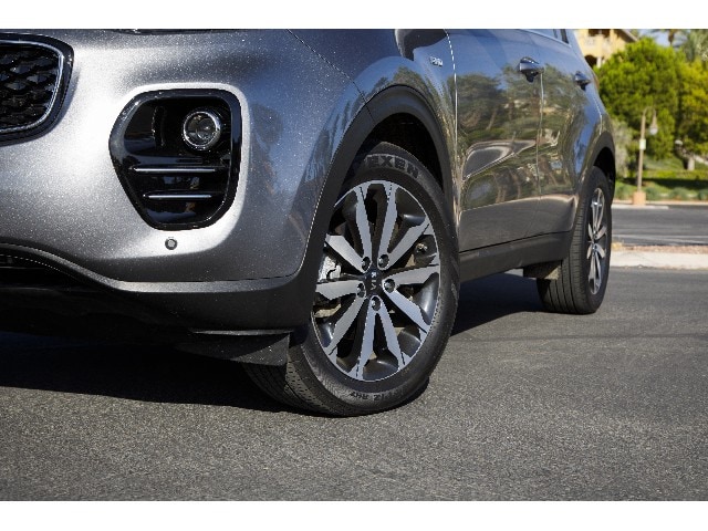 20 2017 Kia Sportage Comparo