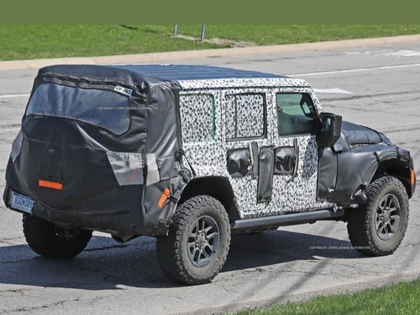 20 2018 Jeep Wrangler Unlimited Prototype