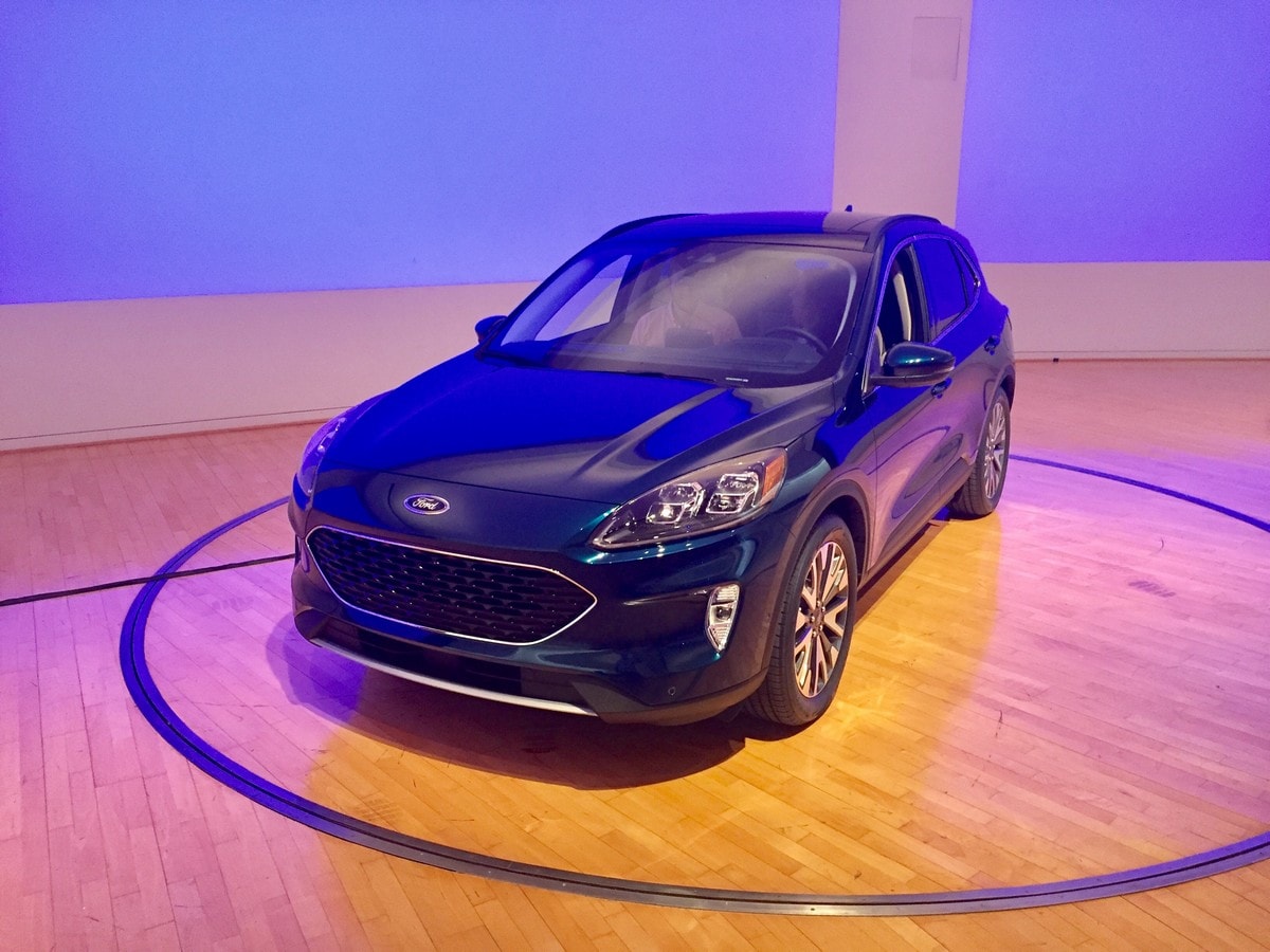 20 2020 Ford Escape Kbb