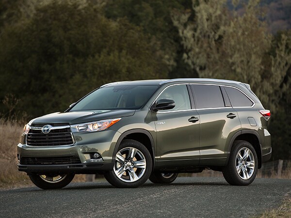 10 Best Used Three Row Suvs Under 25 000 Kelley Blue Book - Best Rated Used Suv With 3rd Row Seating