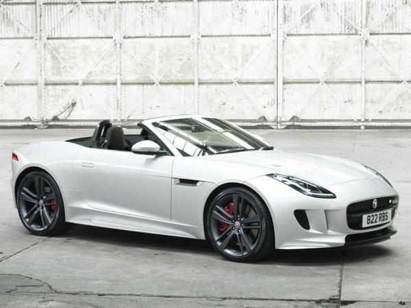2016 Jaguar F Type British Cropped 1