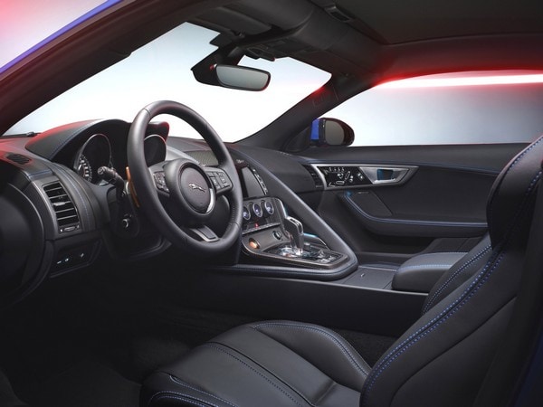 2016 Jaguar F Type British Cropped 12