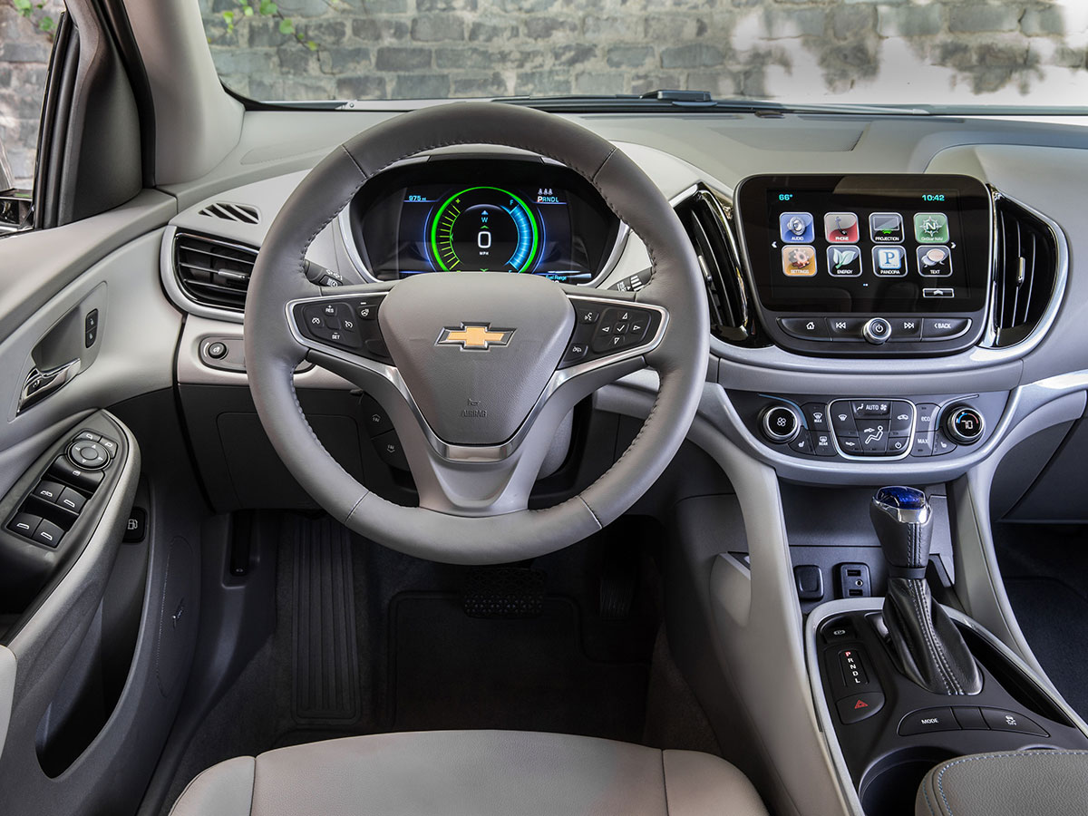 2018 Chevrolet Volt 06