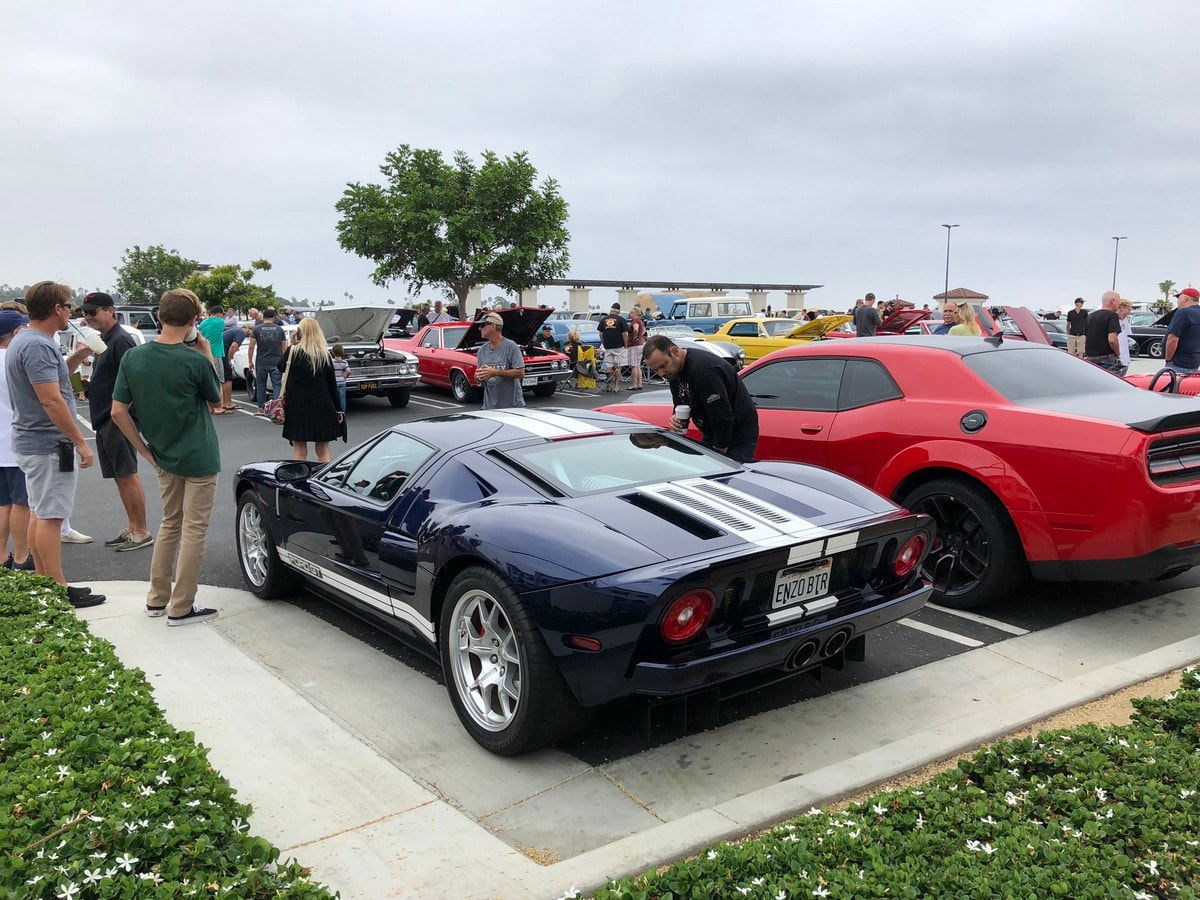 2018 Dodge Challener SRT Demon Ford GT Rear