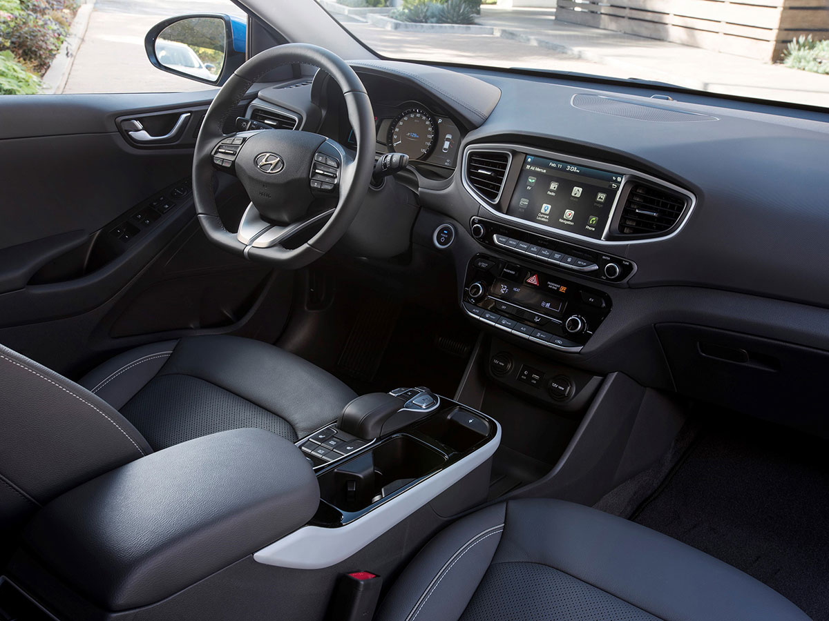 2018 Hyundai Ioniq Plug In Hybrid 07