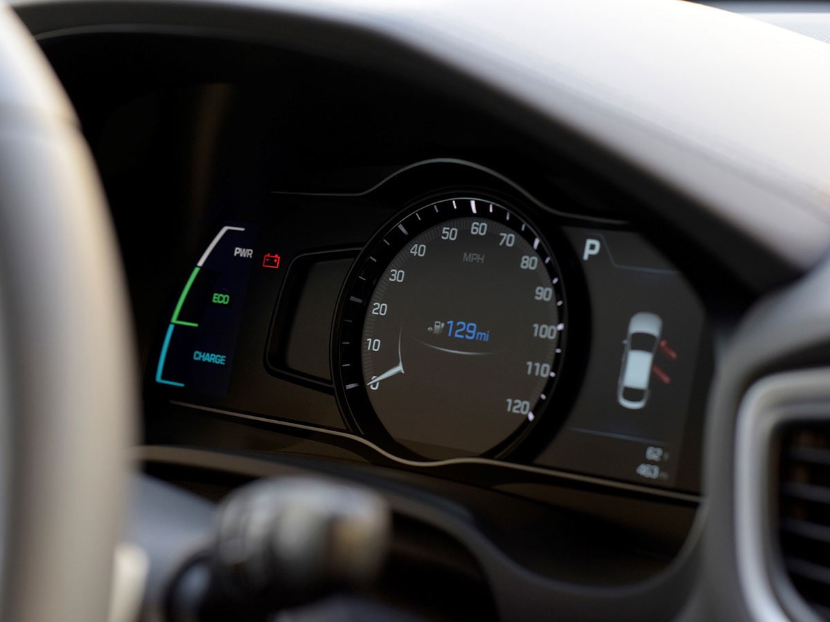 2018 Hyundai Ioniq Plug In Hybrid 08