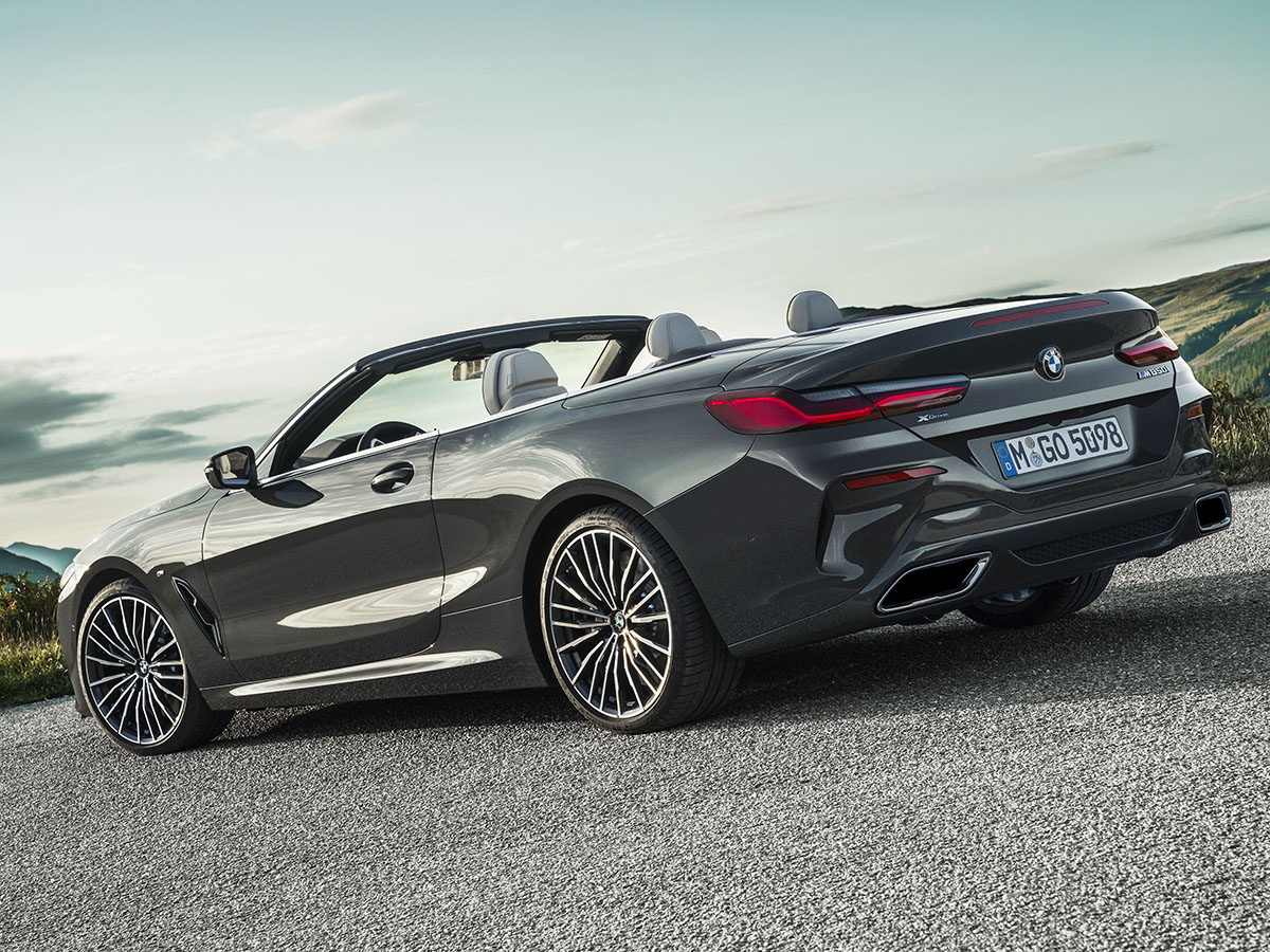 2019 BMW 8 Series Convertible 02