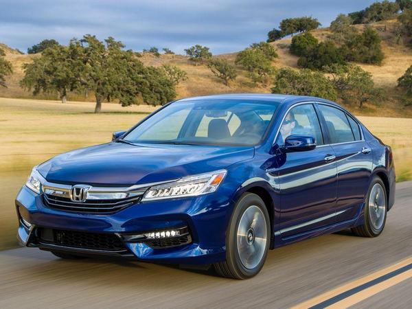 20a 2017 Honda Accord Hybrid