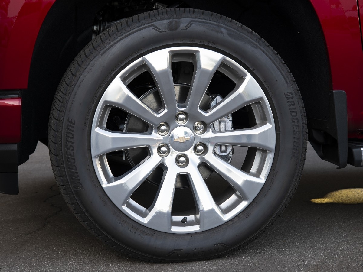 21 2019 Chevrolet Silverado High Country Kbb
