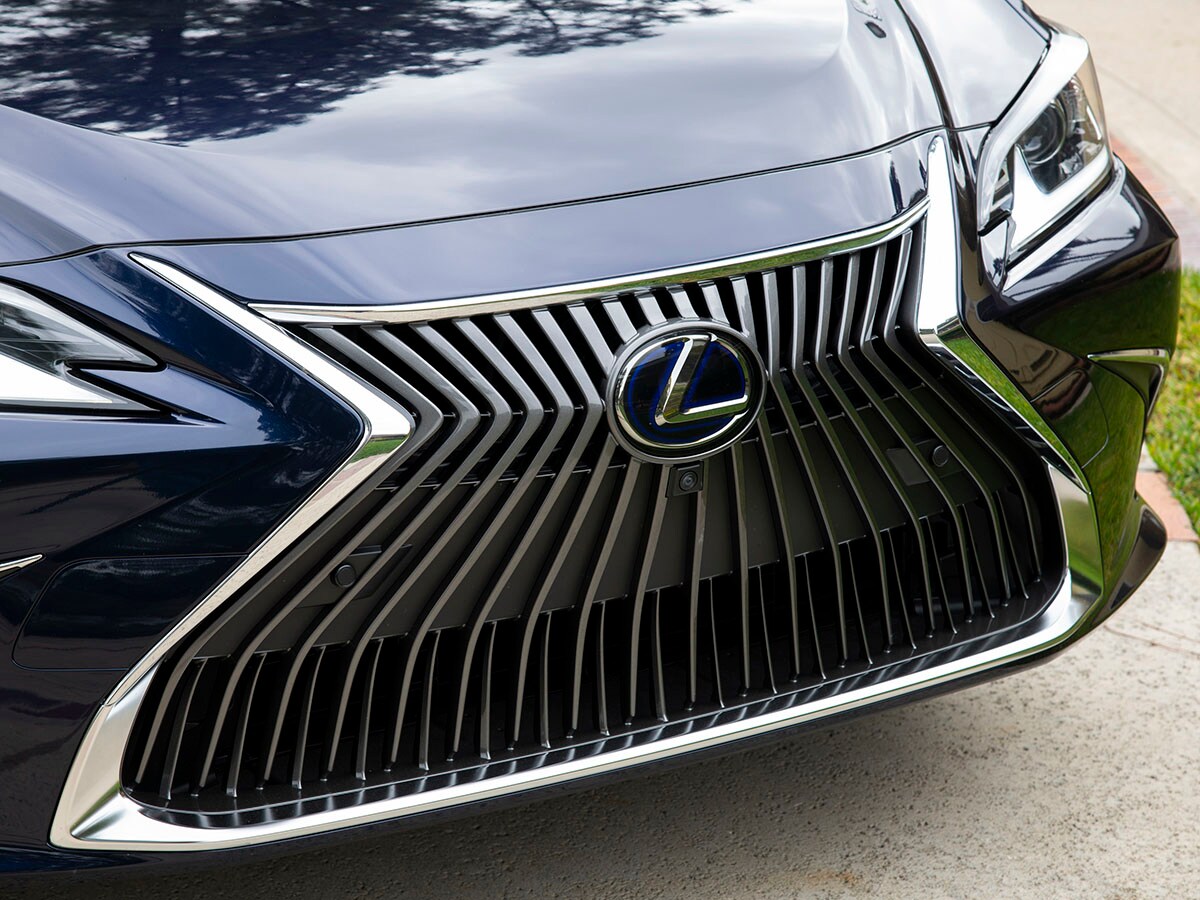 21 2019 Lexus Es 300h Bb