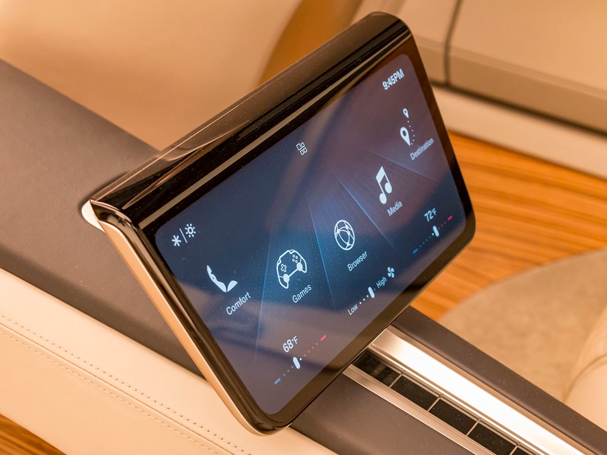 21 Nissan V Motion 2 Sedan Concept Interior KBB