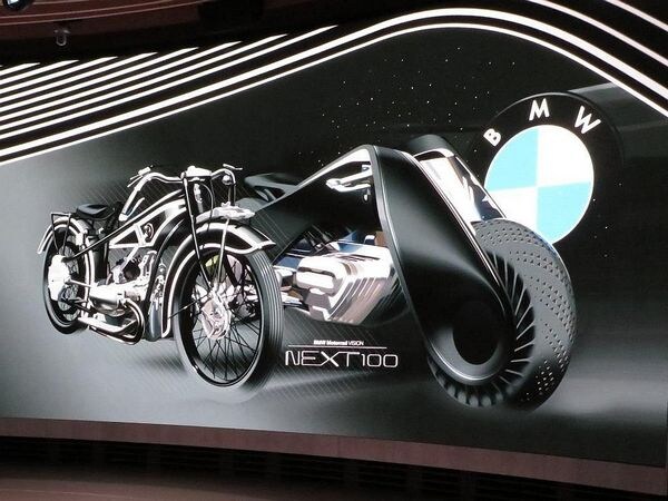 BMW Motorrad Vision Next 100 Concept Motorcycle Is A Bike From 2116