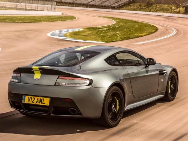 22 2018 Aston Martin V12 Vantage Amr