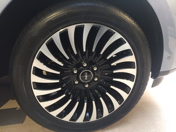 22 2018 Lincoln Navigator Debut
