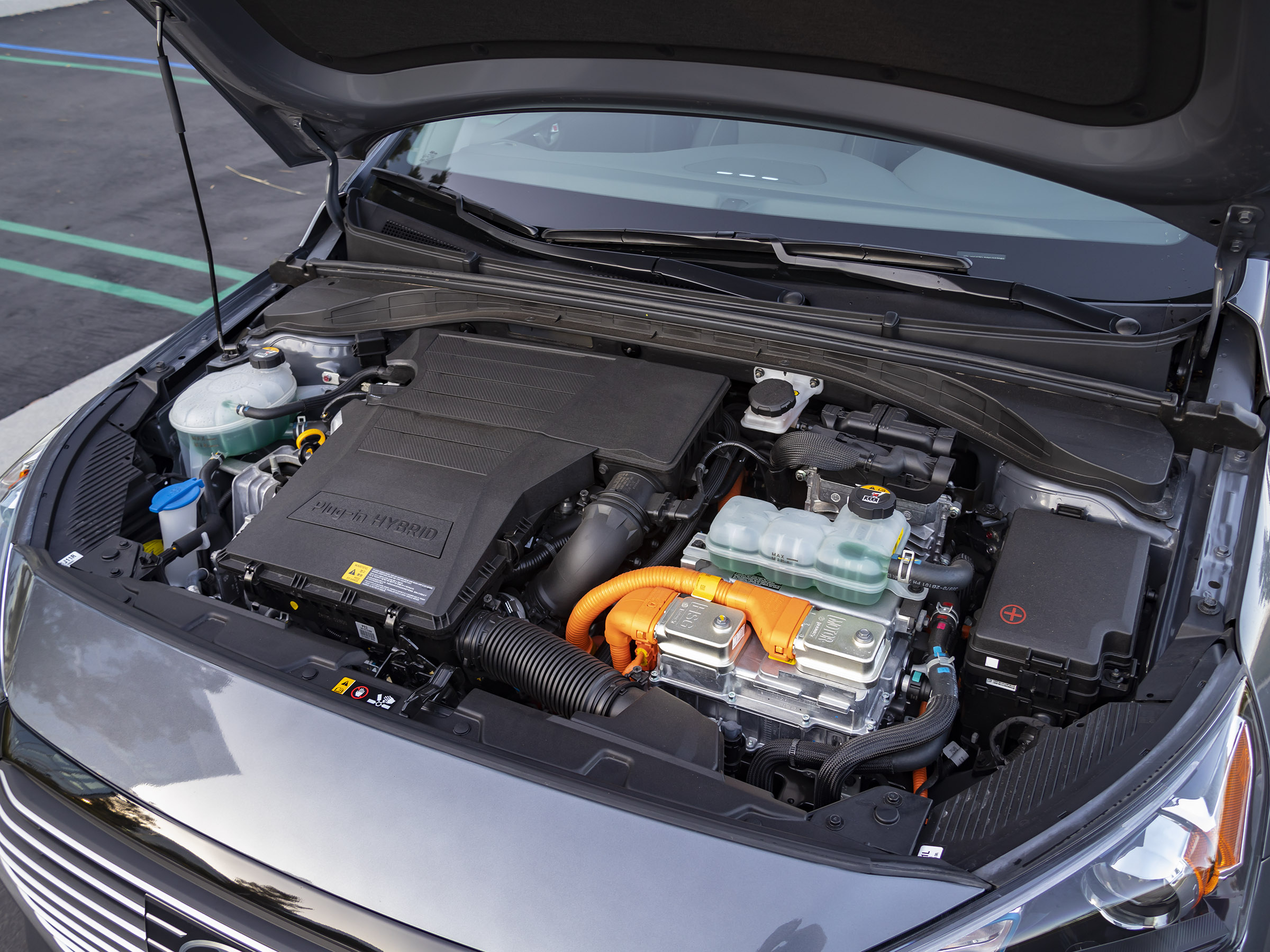 22 2019 2019 Hyundai Ioniq PHEV KBB