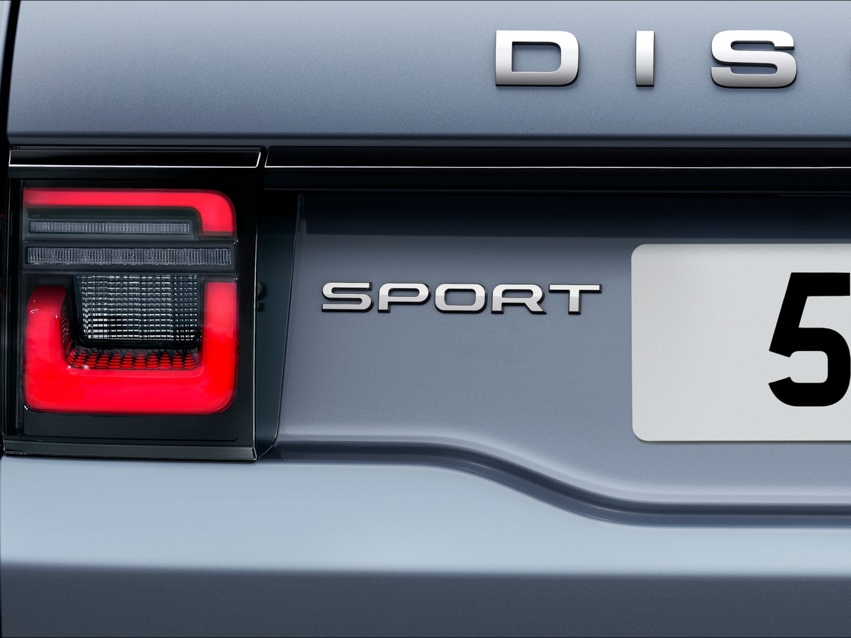 22 2020 Land Rover Discovery Sport Blue
