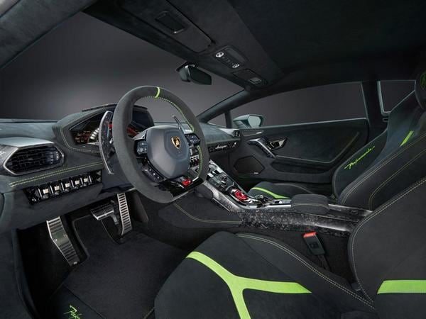 23 2018 Lamborghini Huracan Performante