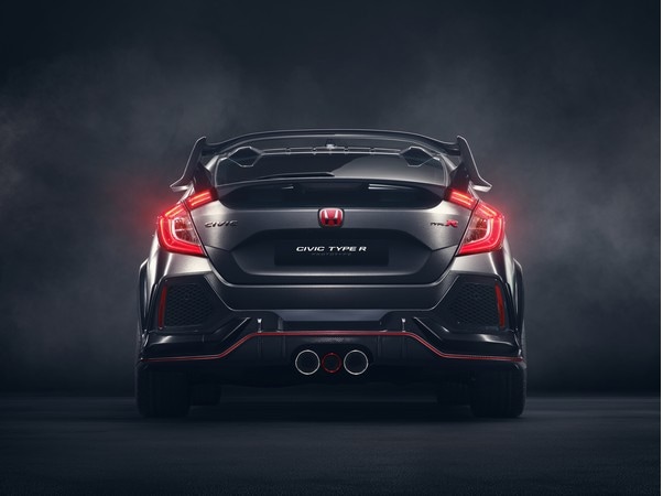 24 2017 Honda Civic Type R