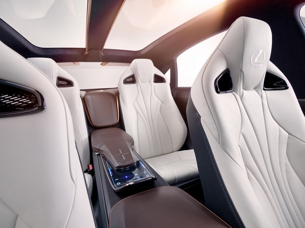 25 Lexus LF 1 Limitless Concept