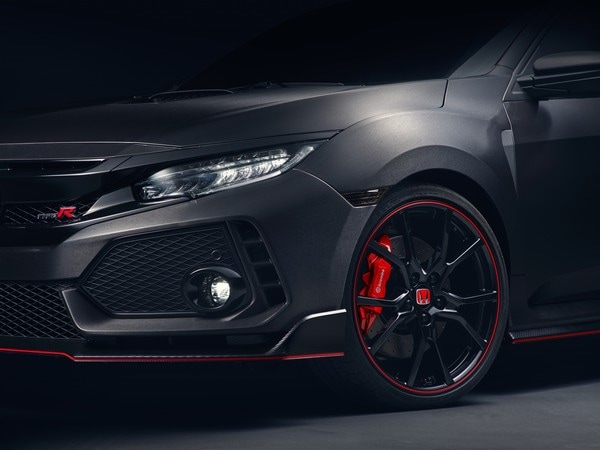 26 2017 Honda Civic Type R