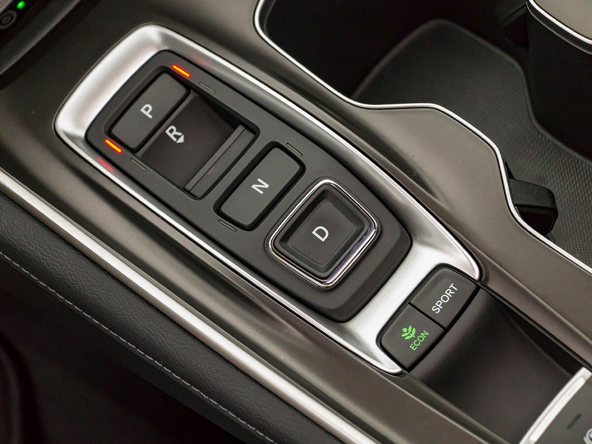 27 2018 Honda Accord Interior BB KBB