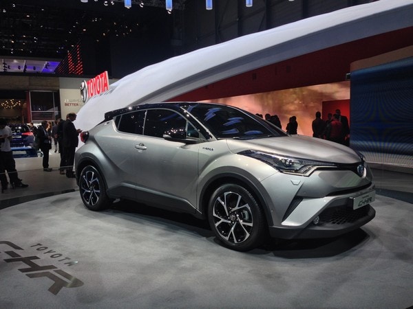 27 Toyota C HR Geneva