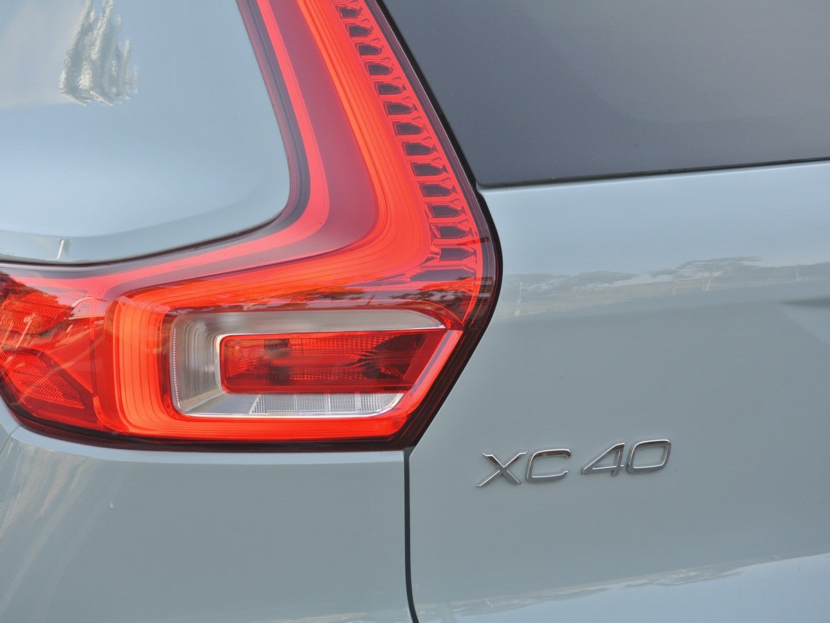 28 2019 Volvo XC40 Long Term