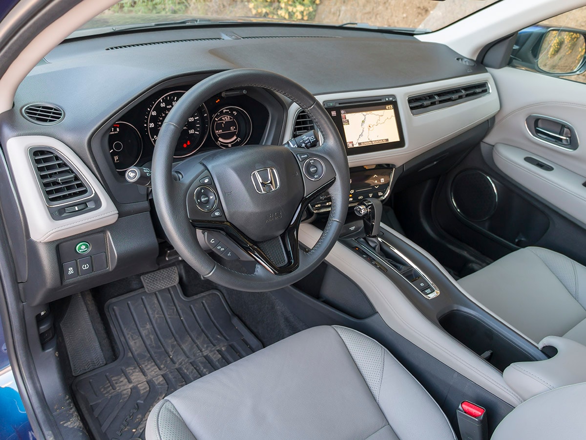 29 2016 Honda HR V Long Term Interior