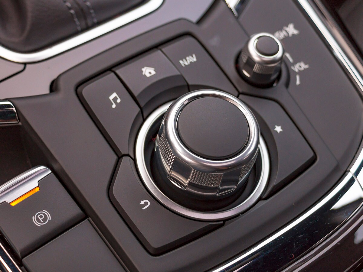 29 2017 Mazda CX 9 Long Term Interior KBB