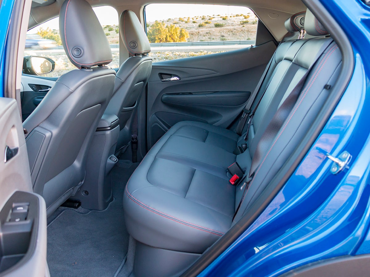 29 2017 Chevrolet Bolt KBB