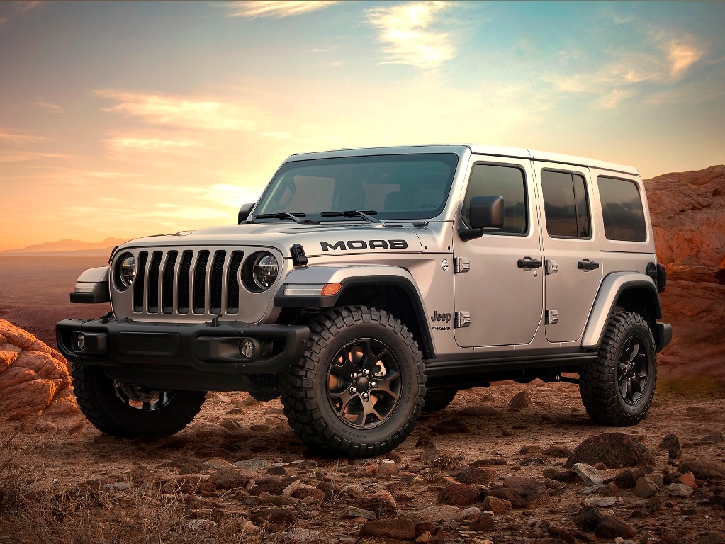 2a 2018 Jeep Wrangler Moab Oem