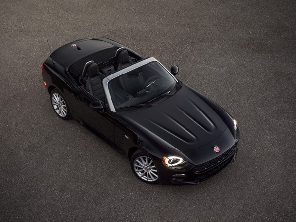 30 2017 Fiat 124 Spider