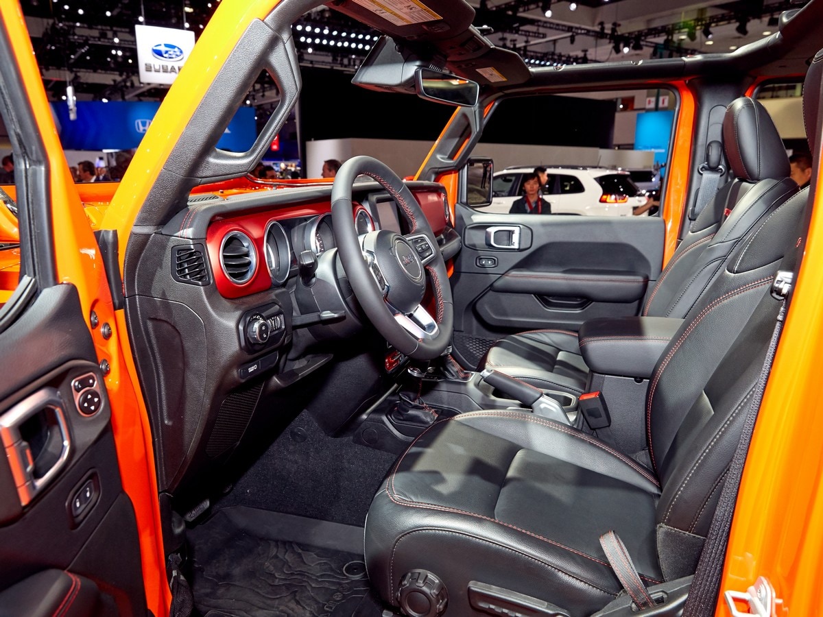 30 2020 Jeep Gladiator LA
