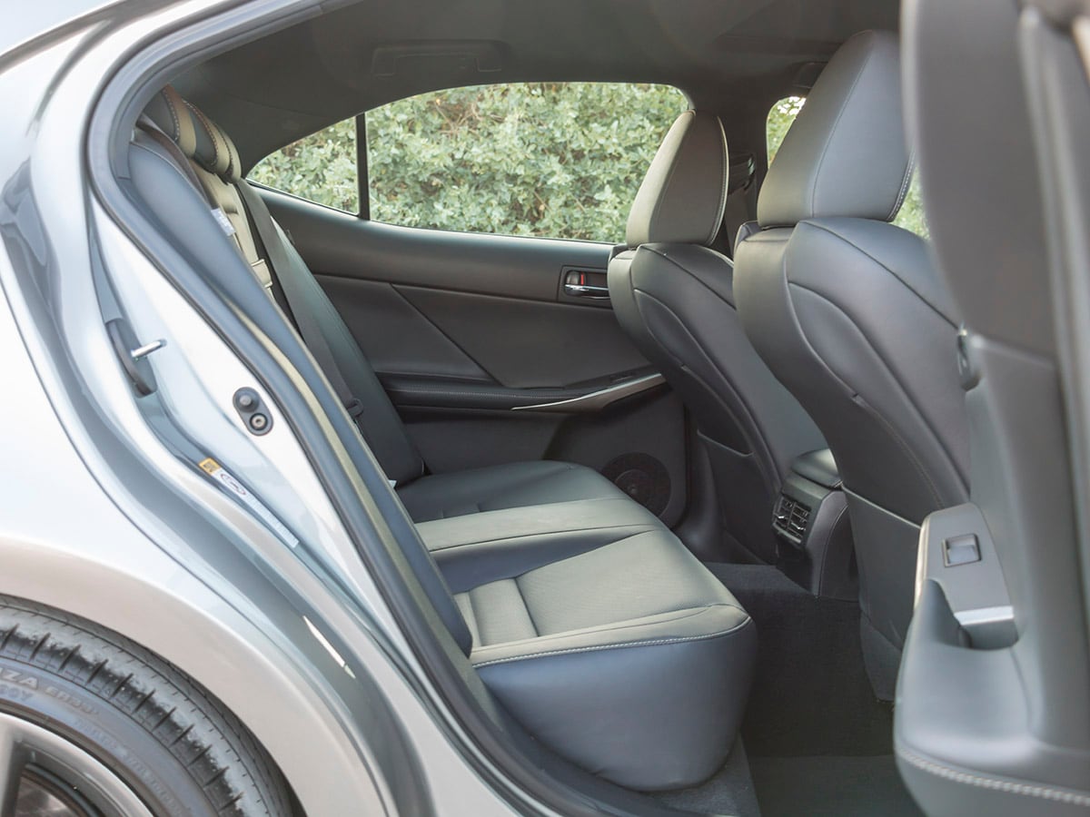 32 2016 Lexus IS 350 F Sport Long Term Interior