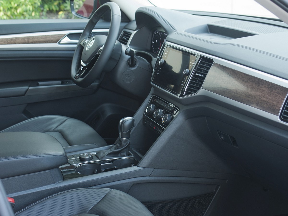 32 2018 Volkswagen Atlas Kbb