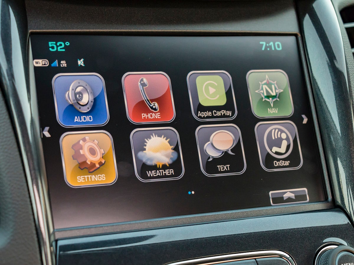 33 2018 Chevrolet Impala Interior KBB
