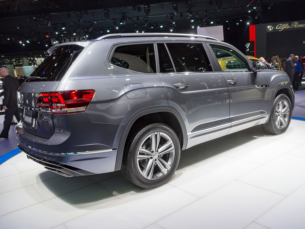 34 2018 Volkswagen Atlas R Line KBB