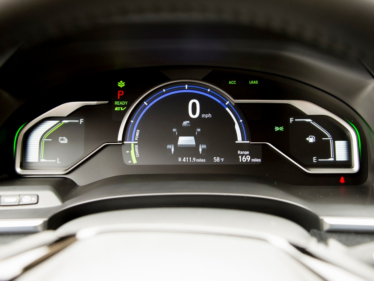 34 2019 Honda Clarity KBB