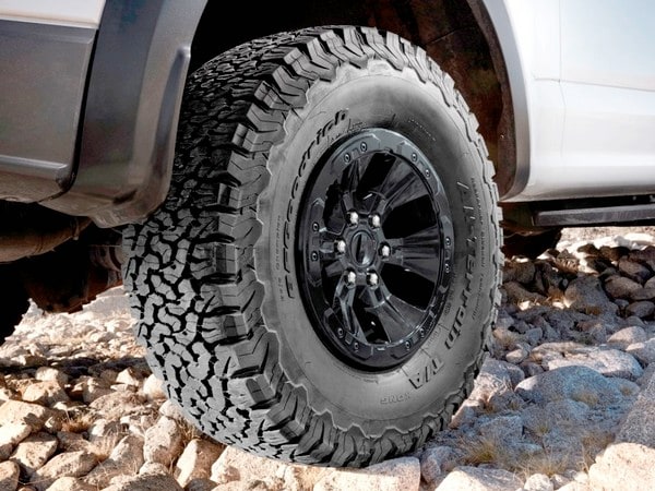 35 2017 Ford Raptor
