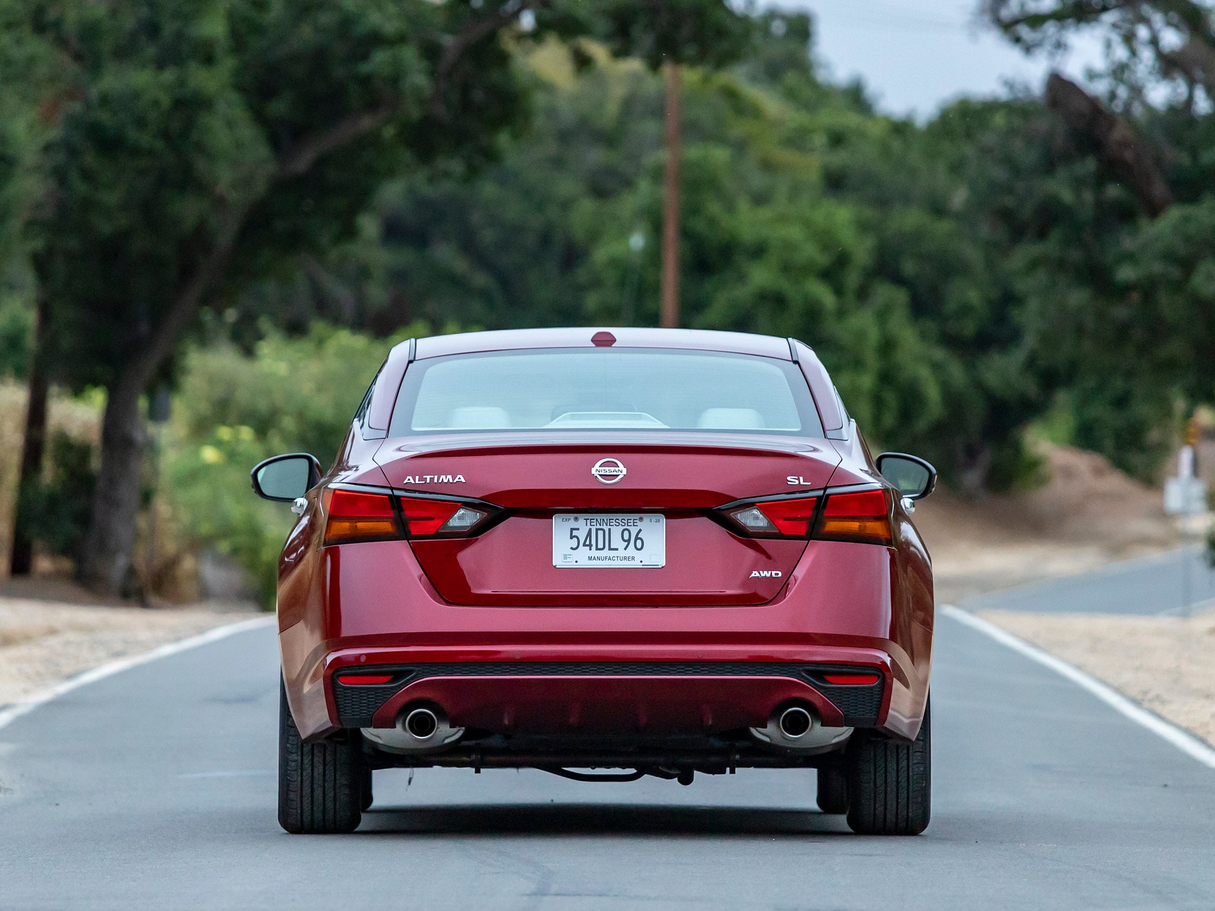 35 2019 Nissan Altima Long Term Exterior KBB