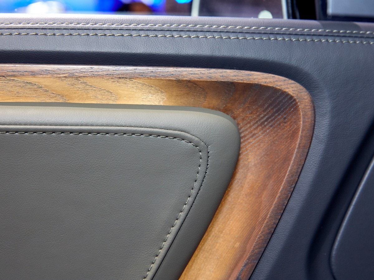 35 Rivian R1t Electric Truck LA