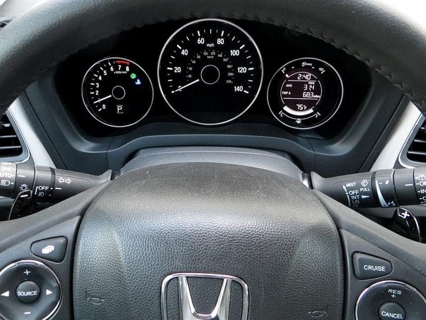 36 2016 Honda Hr V