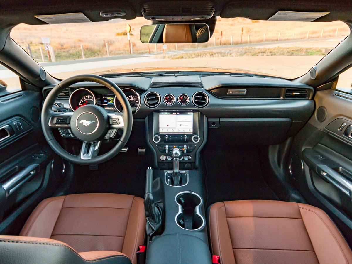 36 2018 Ford Mustang GT Interior KBB