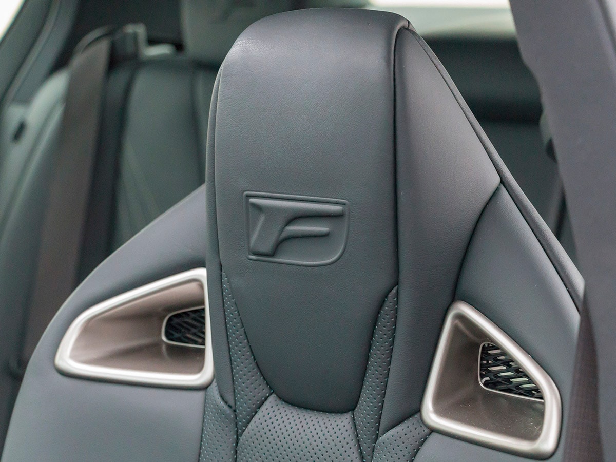 37 2016 Lexus GS F Interior