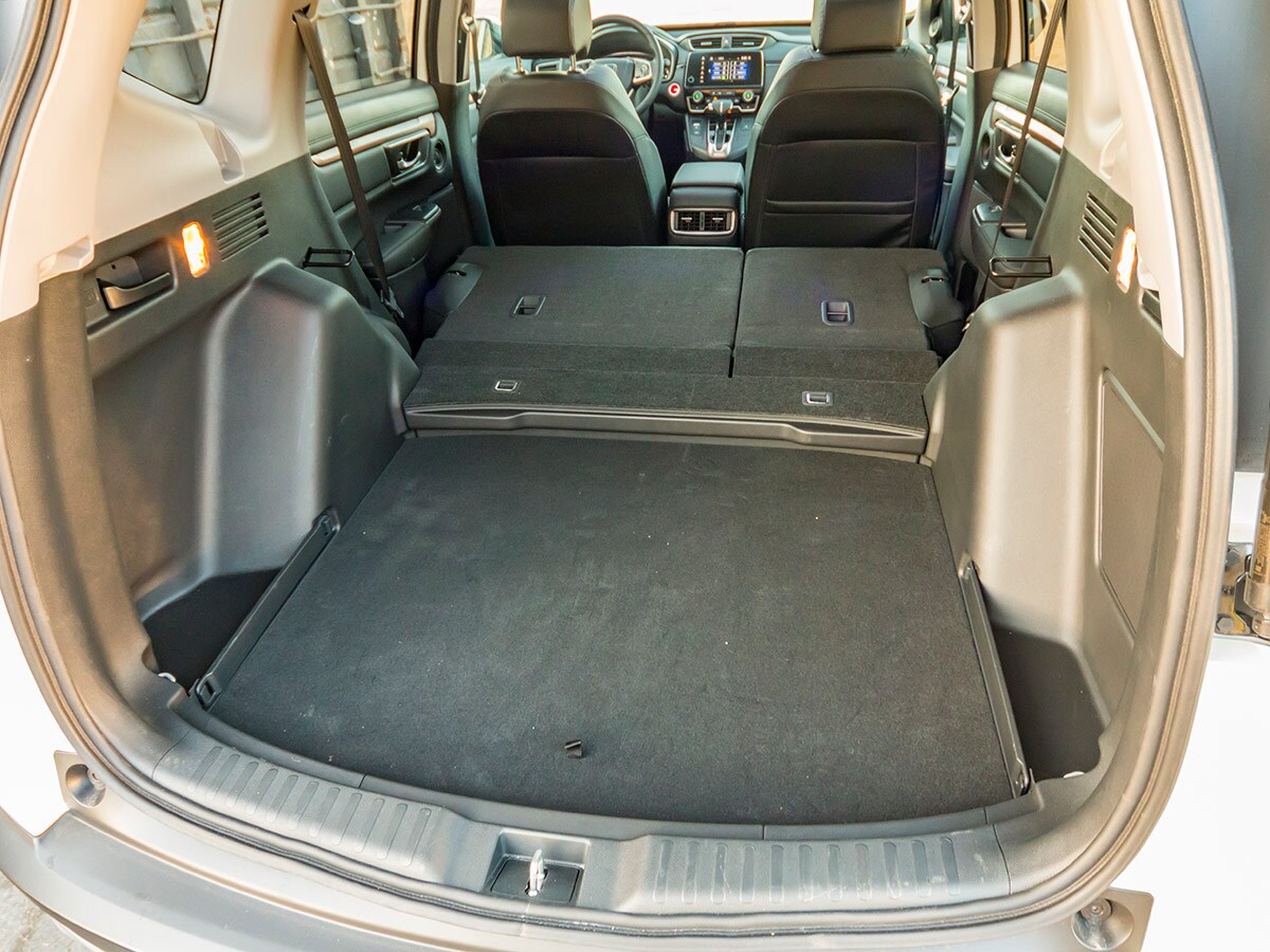 37 2017 Honda CR V Cargo BB KBB
