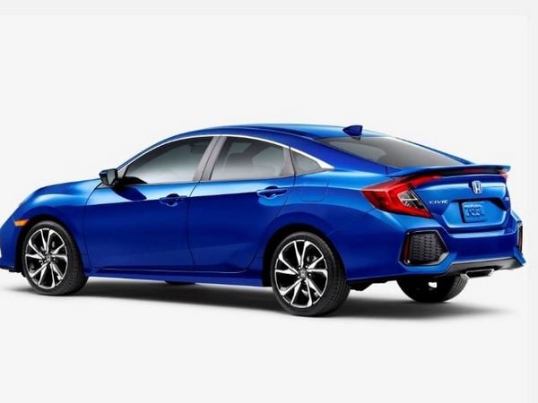 37 2017 Honda Civic Si