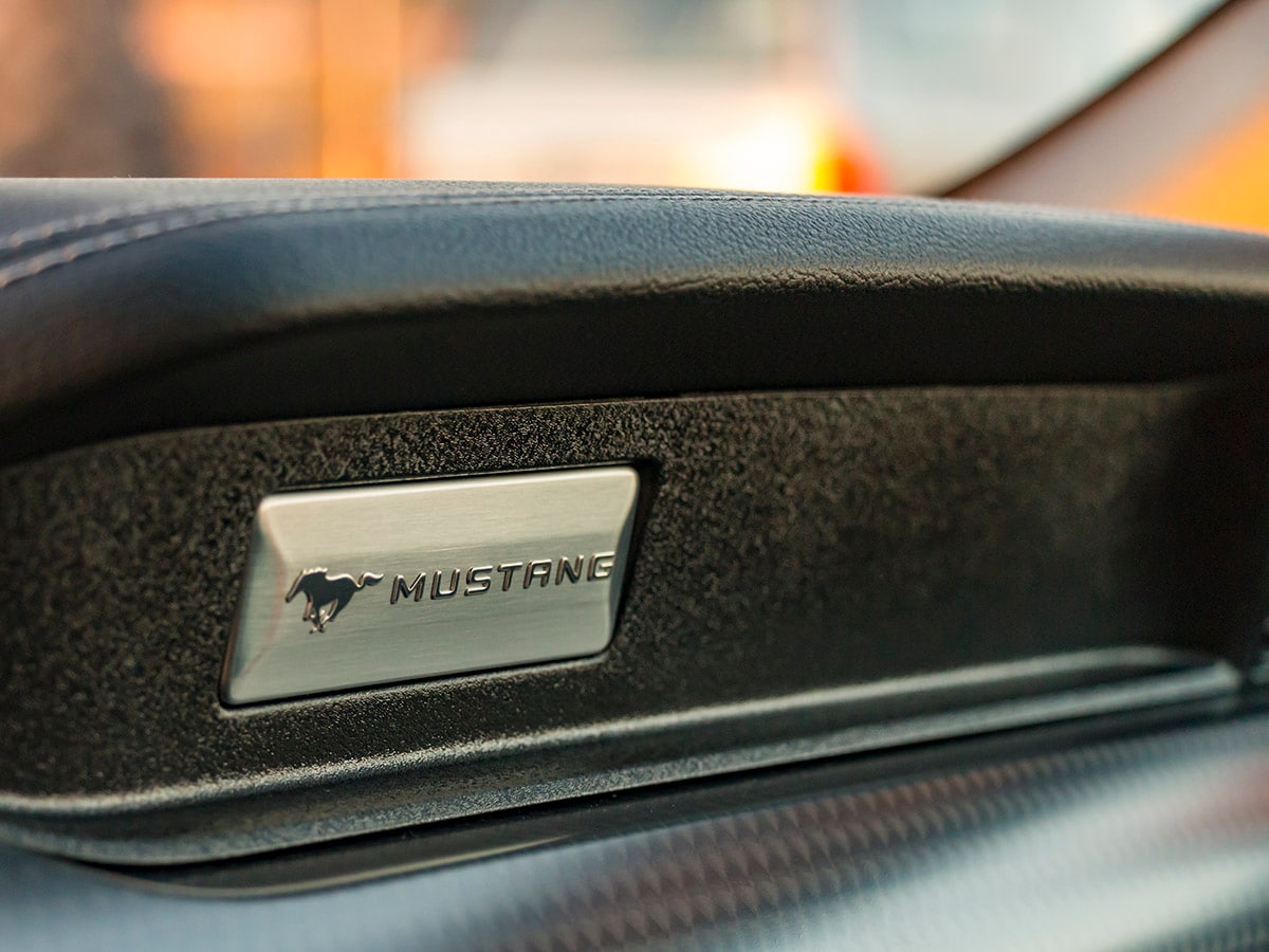 37 2018 Ford Mustang EcoBoost Interior KBB
